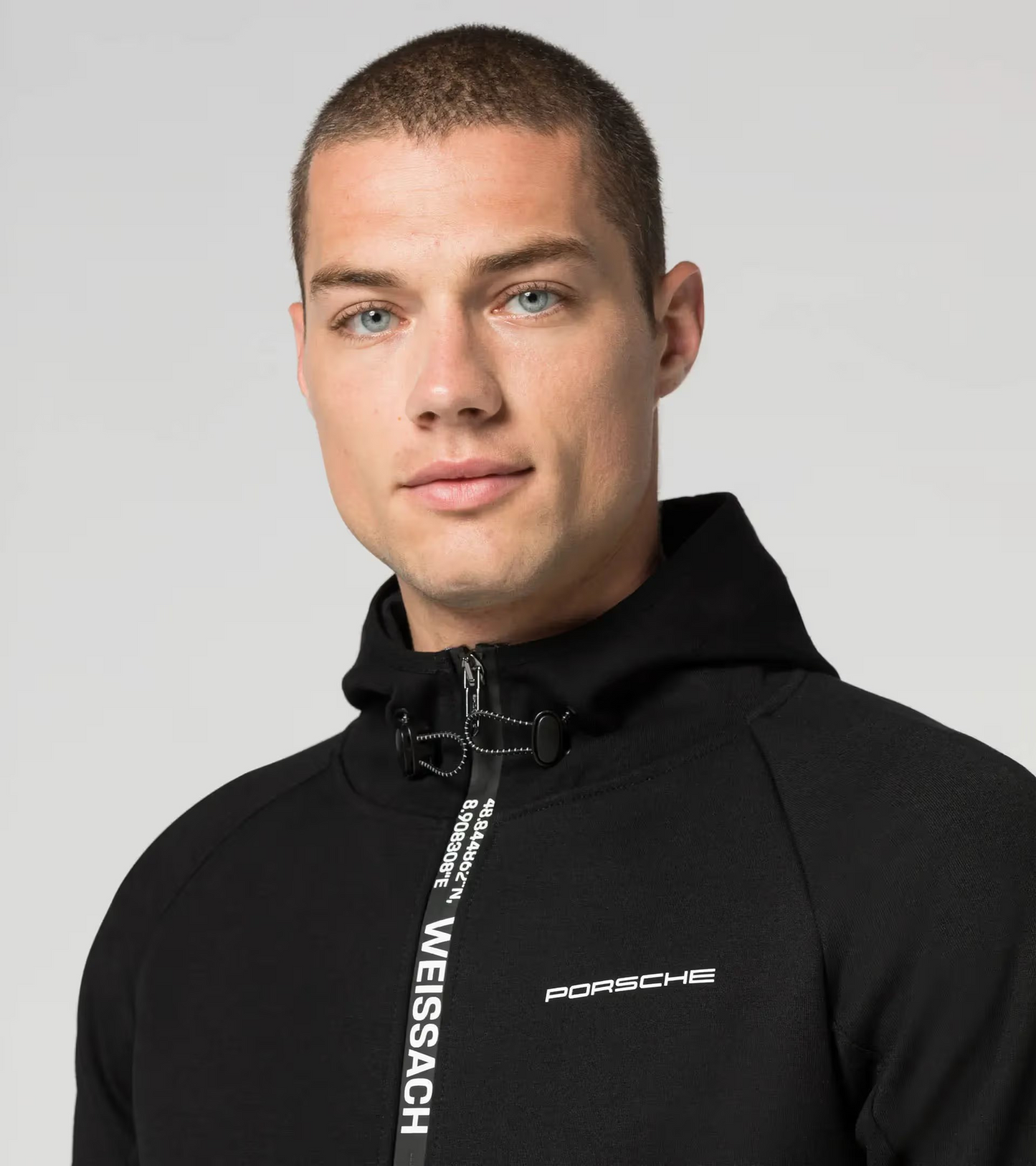 Veste Weissach – Essential