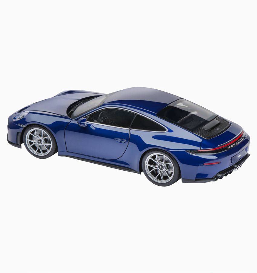Porsche 911 GT3 with Touring Package (992.2)