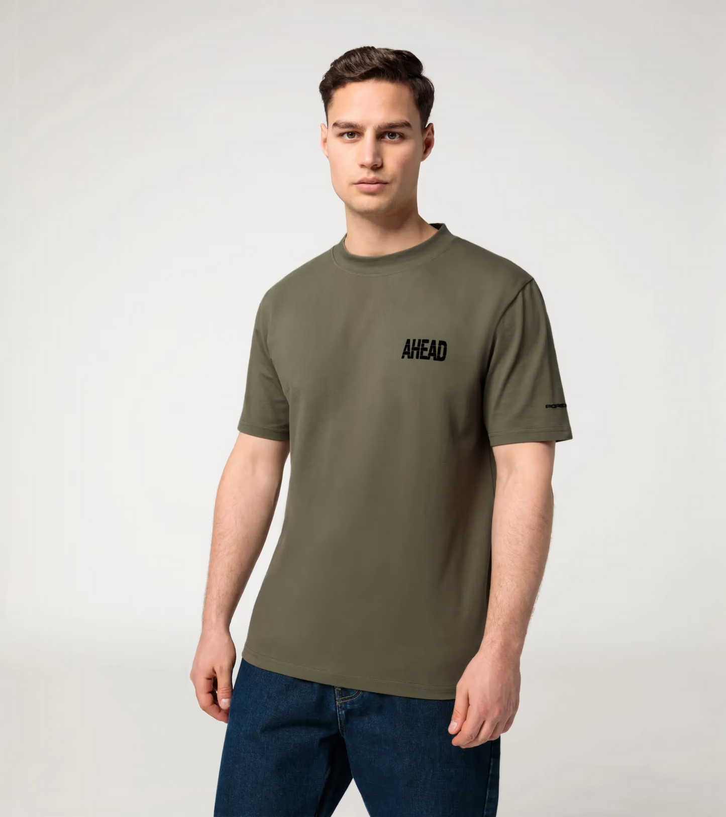 T-Shirt AHEAD
