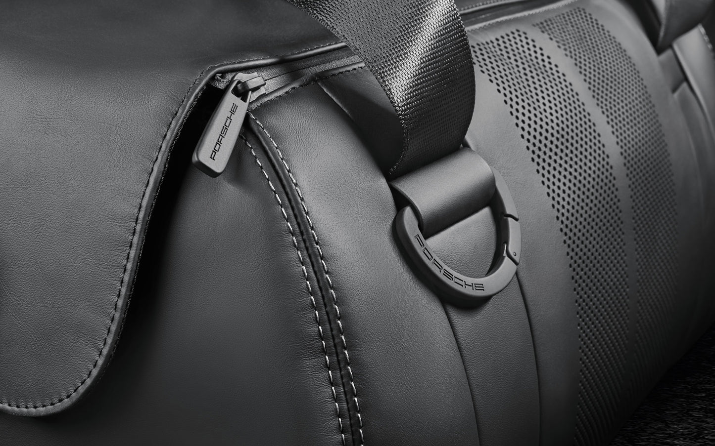 Ligne de bagages en cuir