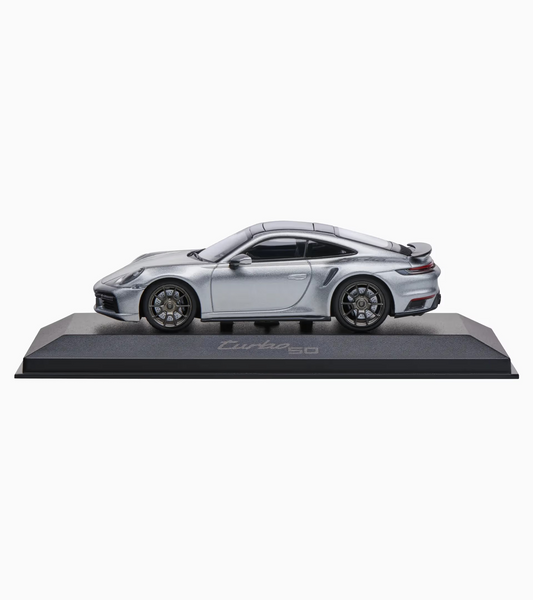 Porsche 911 Turbo 50 ans (992)