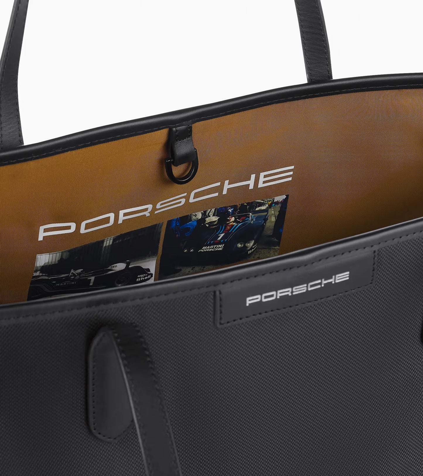 Sac Fourre-tout – MARTINI RACING®  Sac fourre-tout Porsche spacieux en nylon solide avec détails en cuir.