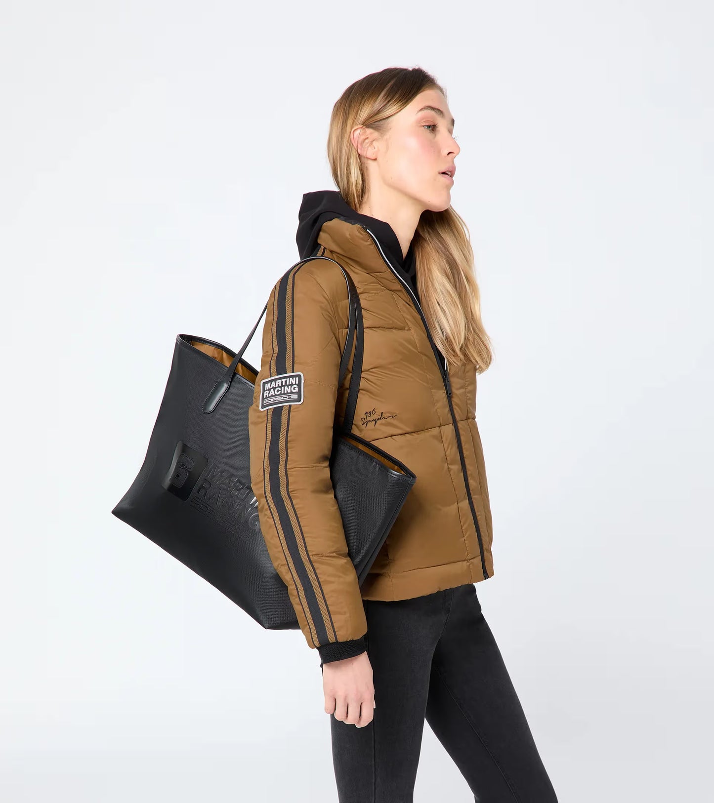 Sac Fourre-tout – MARTINI RACING®  Sac fourre-tout Porsche spacieux en nylon solide avec détails en cuir.