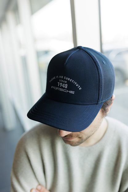 Casquette trucker – There Is No Substitute
