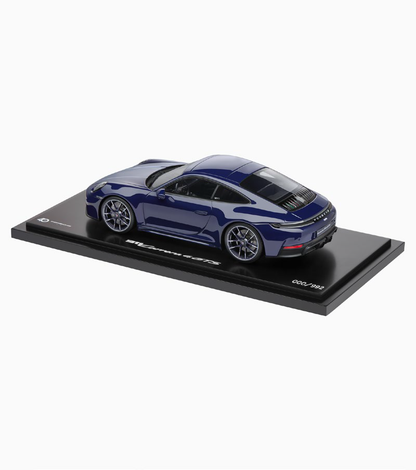 Porsche 911 Carrera 4 GTS (992.2) 40Y Porsche Italia – LimitedEdition