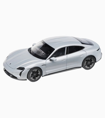 Porsche Taycan Turbo S (J1 PA)