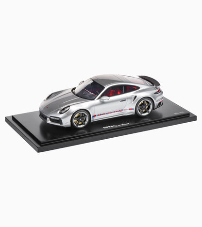 Porsche 911 First Turbo Sonderwunsch Remastered (992) – Limited Edition