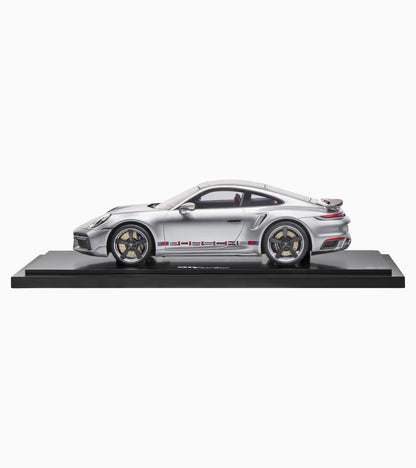 Porsche 911 First Turbo Sonderwunsch Remastered (992) – Limited Edition