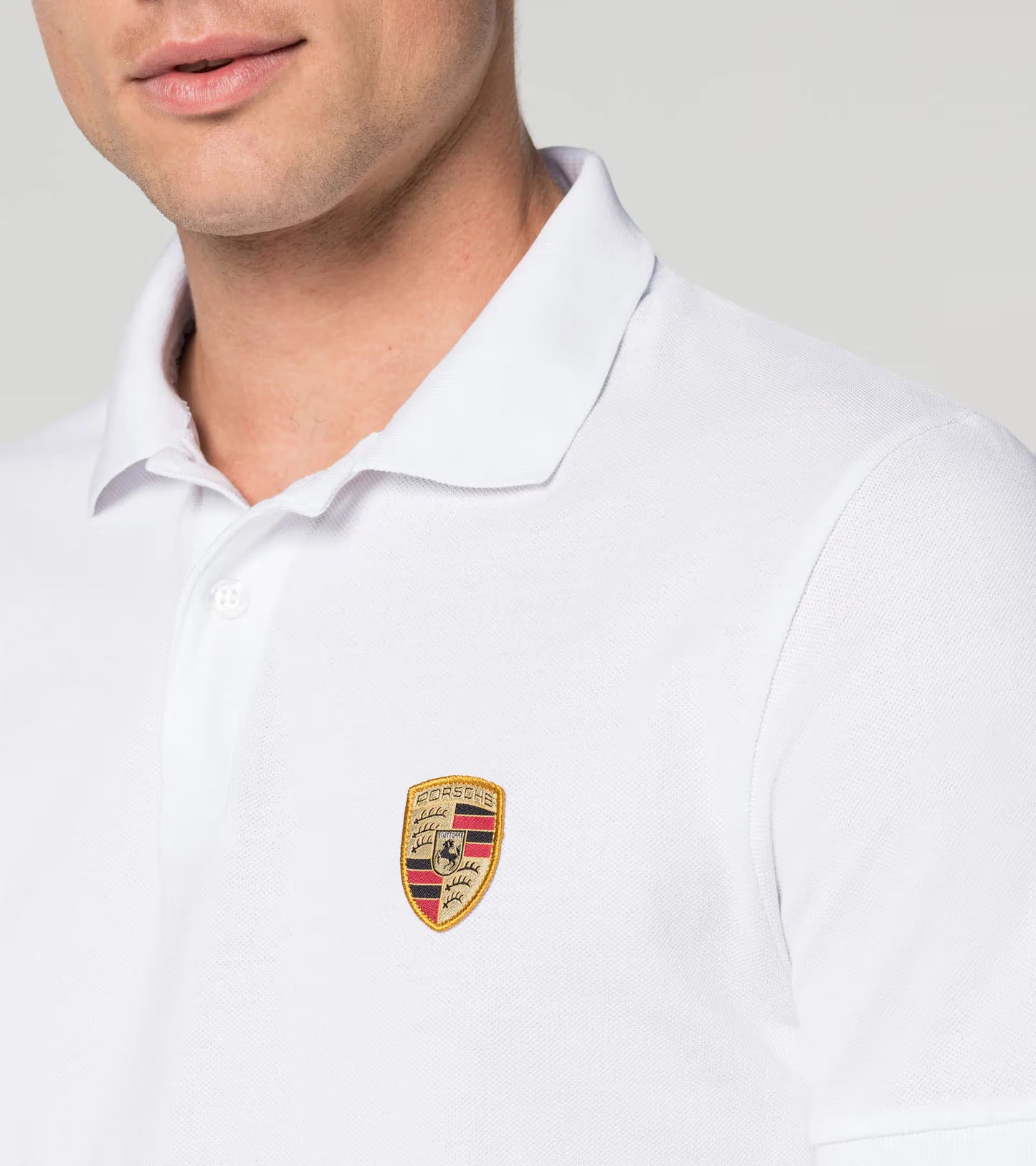 Polo à écusson Porsche – Essential
