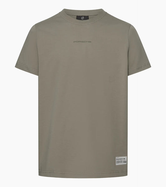 T-Shirt – There Is No Substitute