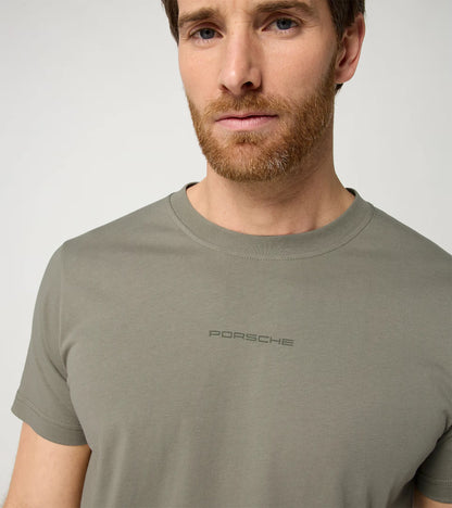 T-Shirt – There Is No Substitute