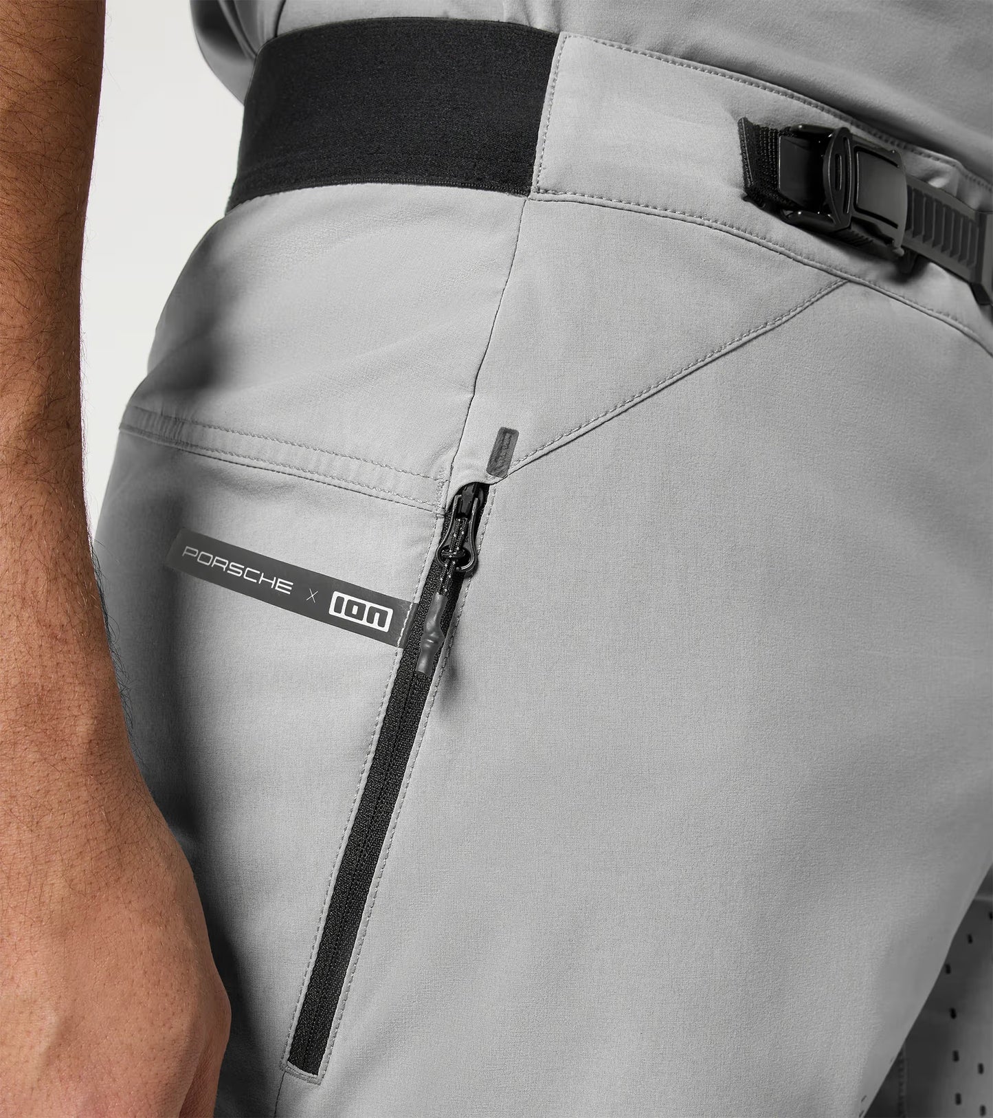 Short de vélo — Porsche x ION